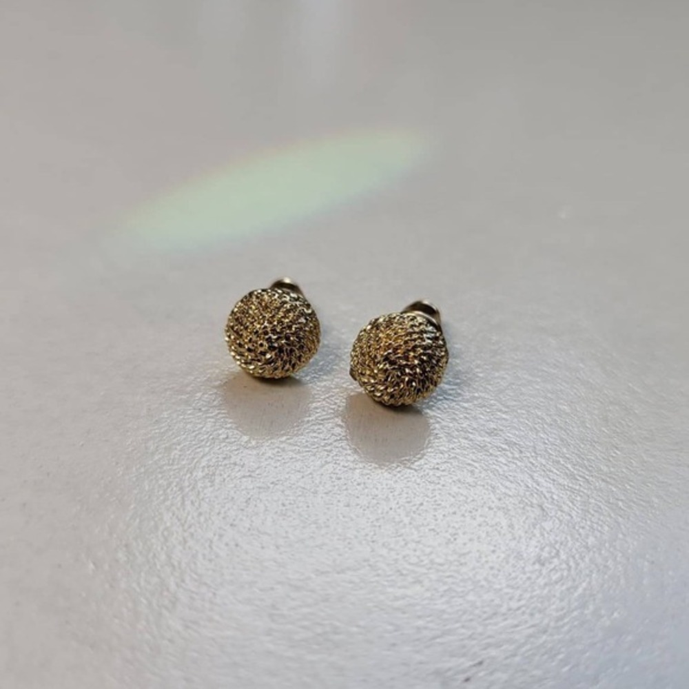 Vintage Textured Ball Stud Earrings Gold Tone Woven Mesh Design